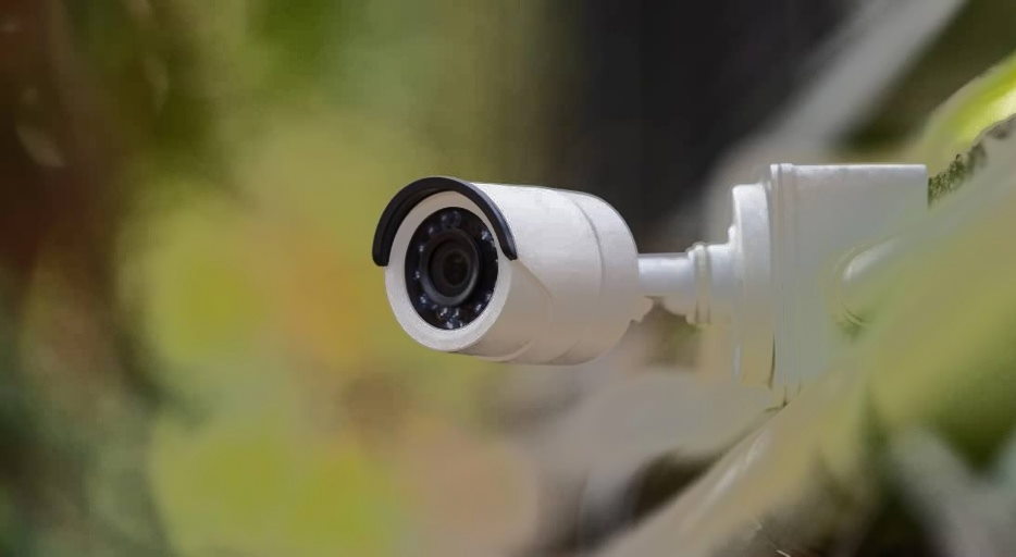 Виконана робота в портфоліо - Veranis Technology. Реклама послуг відеоспостереження | Avasite 